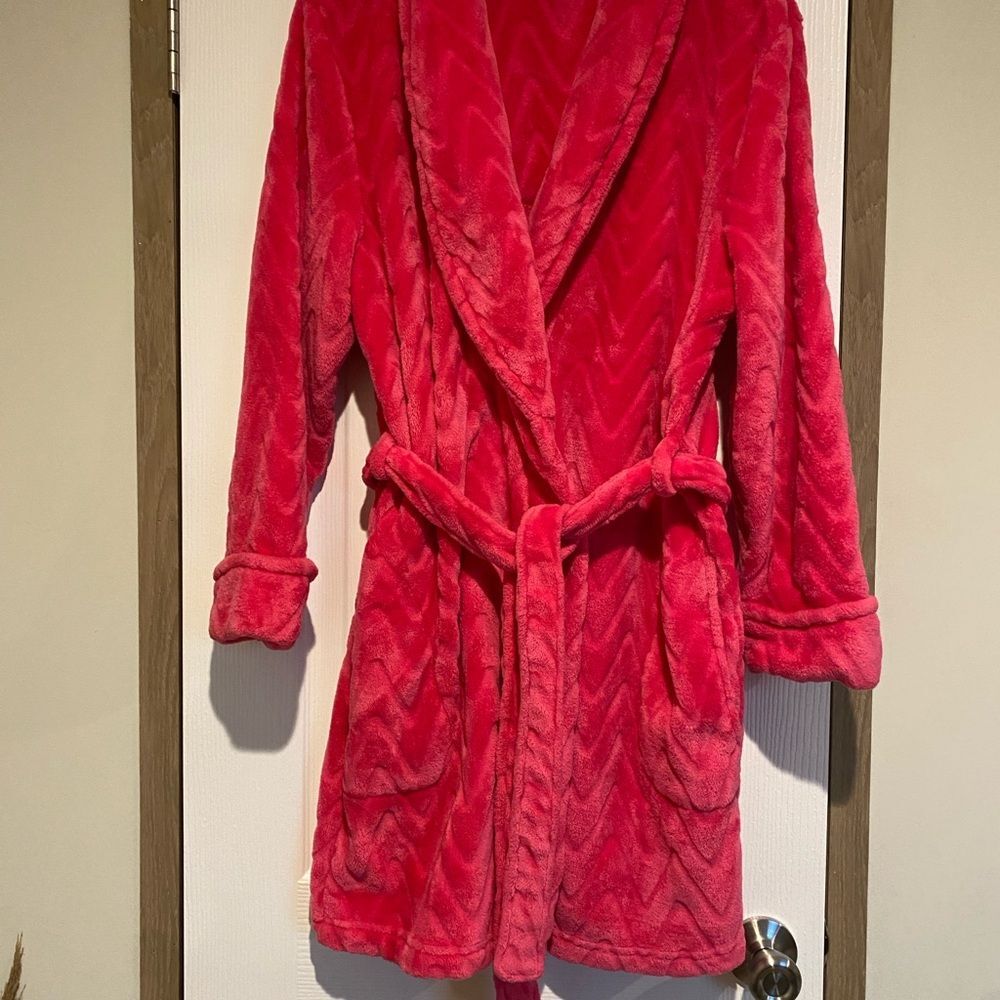 Noire Jasmine Rose Womens Robe sz M Cozy Plush Y2K Barbiecore fluffy